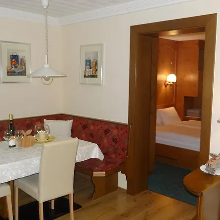 Apartament Haus Romantik Umhausen